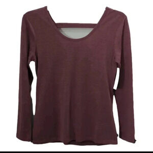 Athletic Top Long Sleeve Collar By Marika